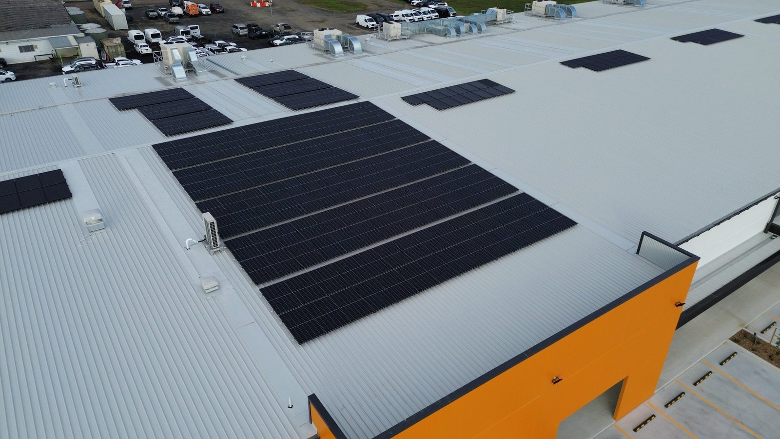 Pacific Highway, Tuggerah – 100 kW Commercial System